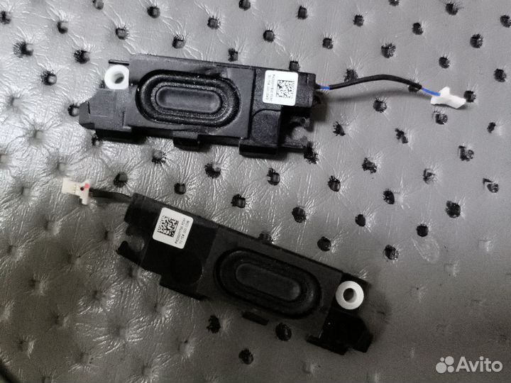 Динамик на ноутбук