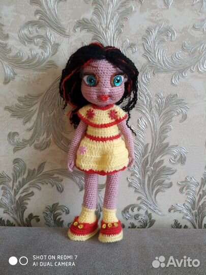 Вязанные игрушки куклы, белочки, енот, зайчик