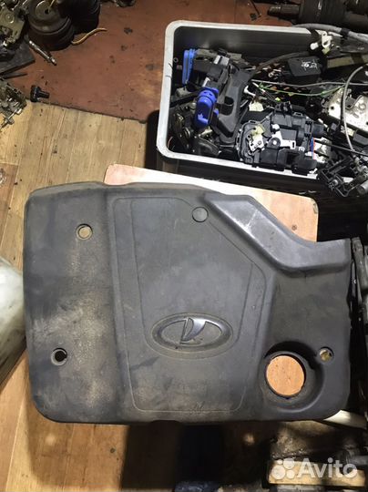 Крышка двигателя ваз