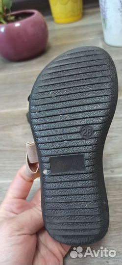 Сандали для девочки