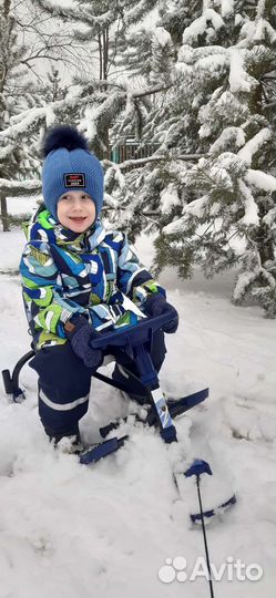 Детский снегокат со спинкой