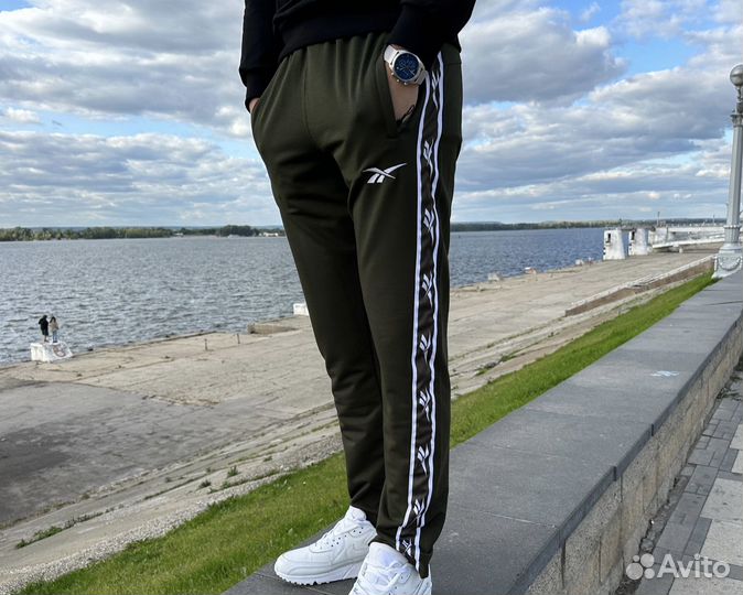 Reebok штаны спортивные