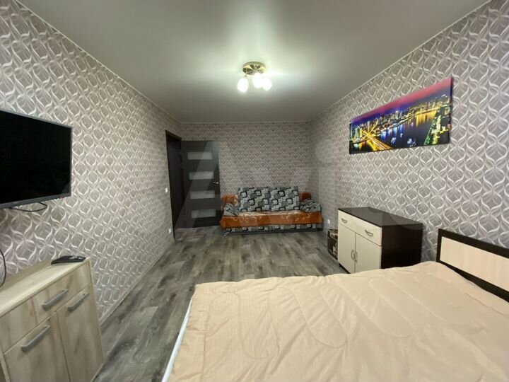 2-к. квартира, 54 м², 2/5 эт.