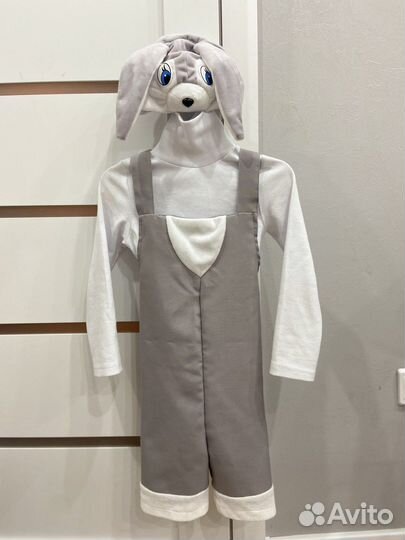 Костюм зайца