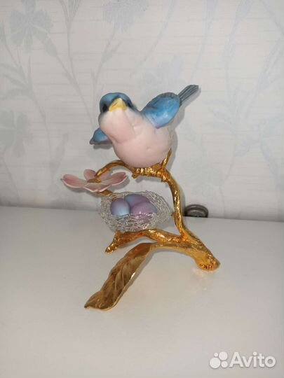 Статуэтка птичка с гнездом Малайзия