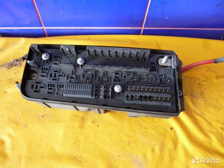 Блок предохранителей Опель Вектра Opel Vectra Ц C