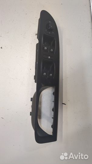 Кнопка стеклоподъемника Volkswagen Passat 6, 2008