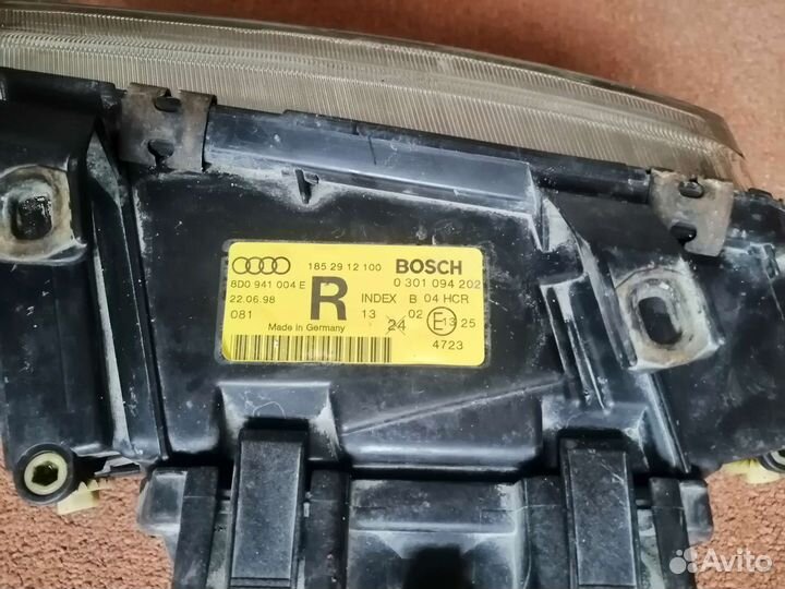 Фара левая, правая Audi A4 B5