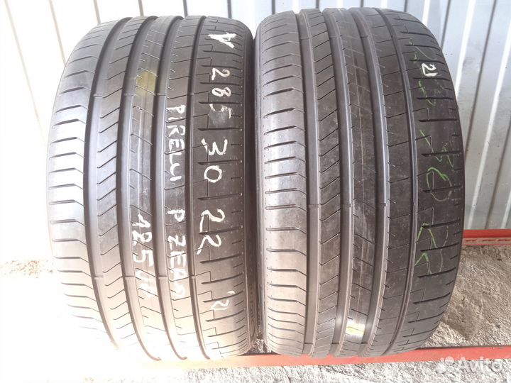 Pirelli P Zero 285/30 R22