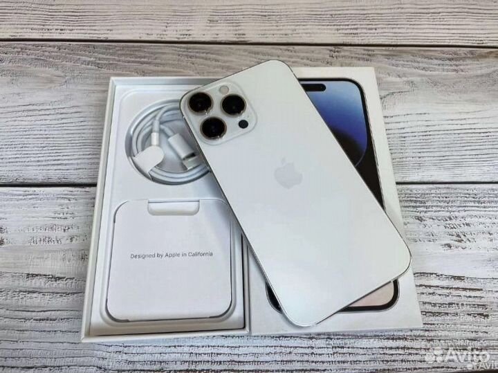 iPhone xr в корпусе 14 pro 128 гб белый