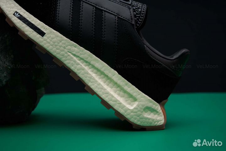 Кроссовки Adidas Retropy E5