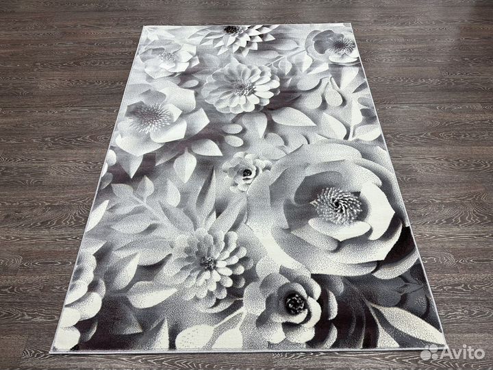 Ковер новый 160х230см