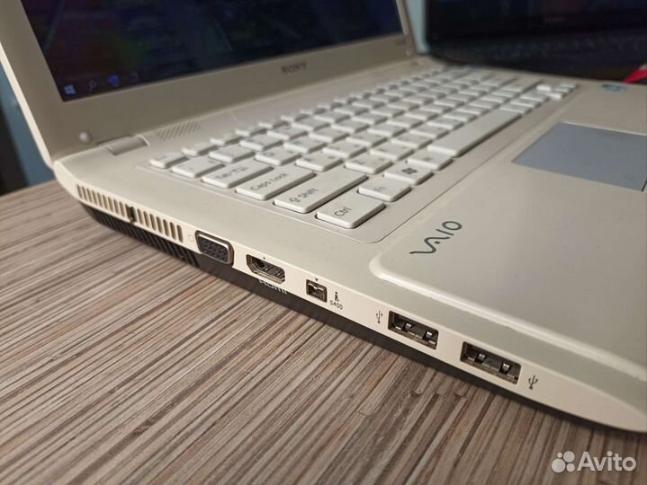 Ноутбук sony Vaio