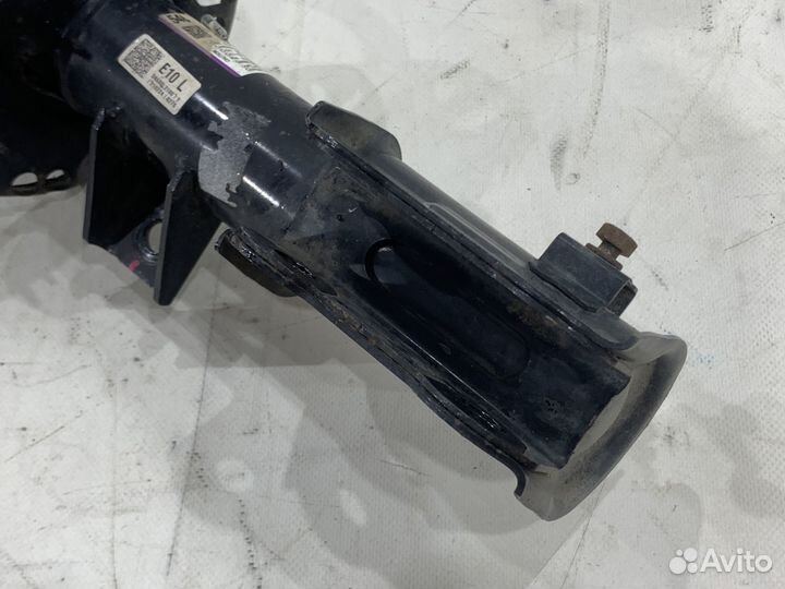 Стойка передняя левая KIA K5 DL3