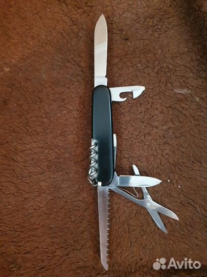 Нож складной швейцарский