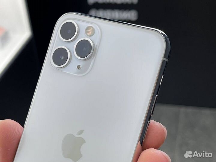 iPhone 11 Pro, 64 ГБ