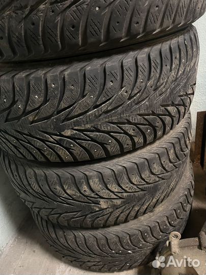 Yokohama Advan A10B 225/55 R17
