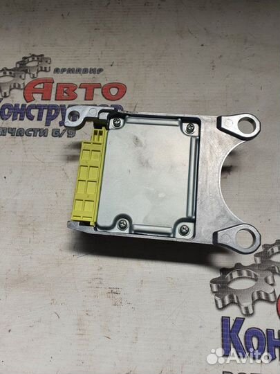 Блок EBS Toyota Prius хэтчбек iiixw30 1.8 JP