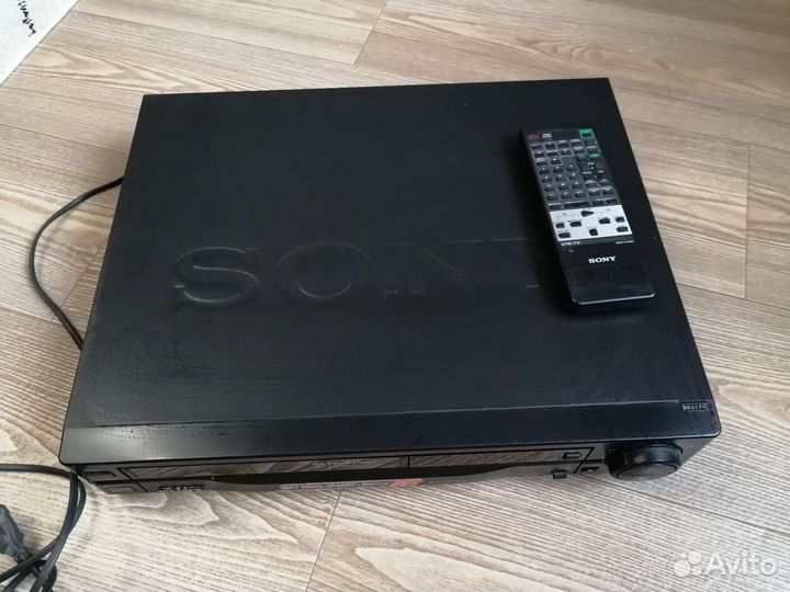 Видеомагнитофон sony
