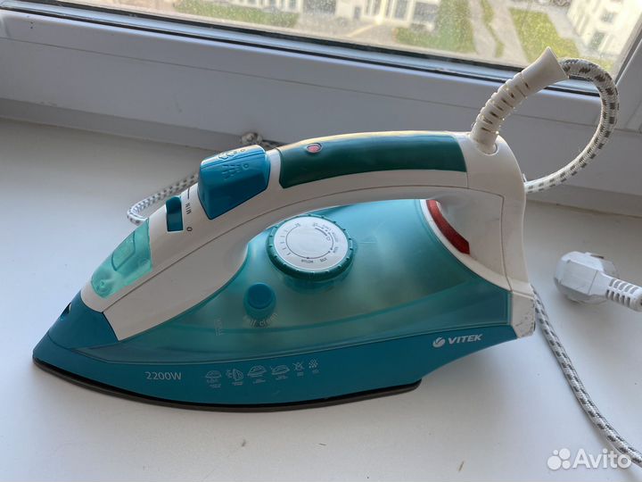 Утюг vitek