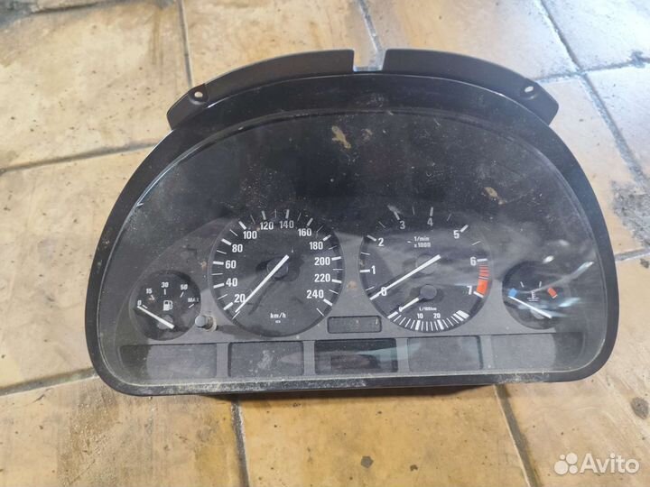 Приборная панель bmw e39