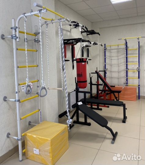 Скамья для жима, турник