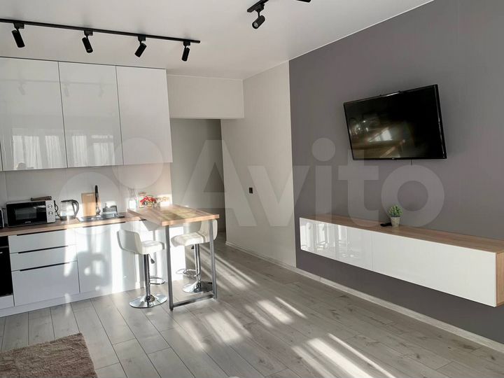 Квартира-студия, 42 м², 4/15 эт.