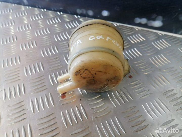 Бачок гур Kia Carens 2.0 2002-2006