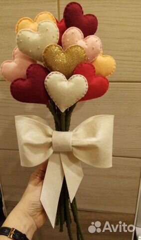 Букет из сердечек из фетра