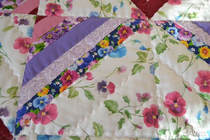 Одеяло лоскутное ручной работы 