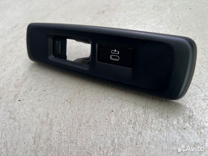 USB Разъем Bmw X6 G06 2021