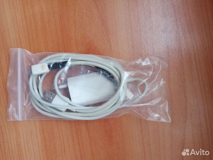 Зарядка для айфона