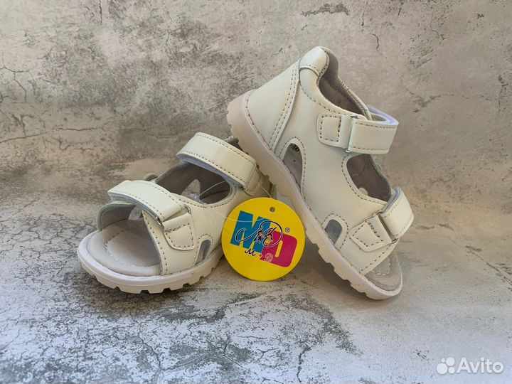 Сандали для девочки