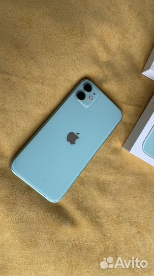 iPhone 11, 64 ГБ