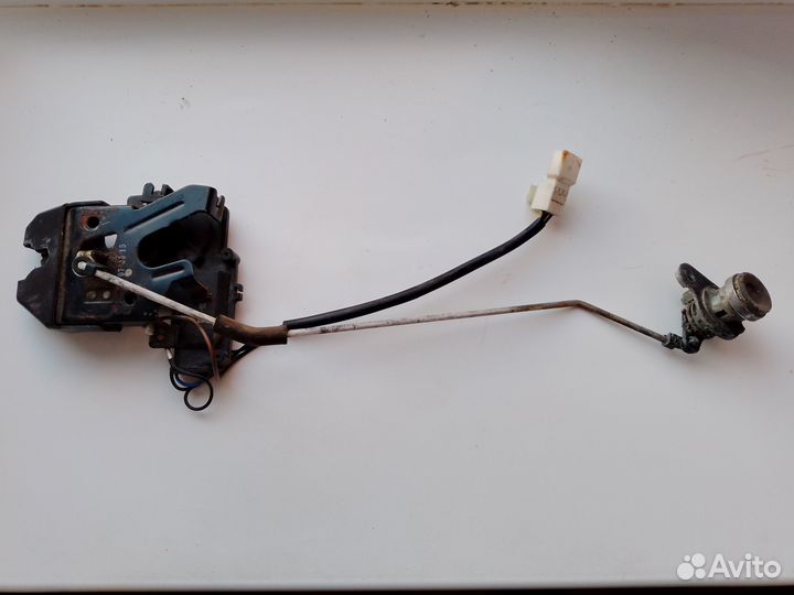 Замок багажника chery fora vortex estina