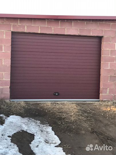 Ворота гаражные распашные рольставни