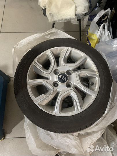 Ovation VI-682 65/60 R14