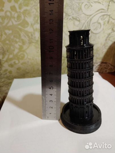 Пизанская башня фигурка