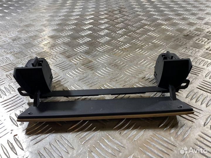 Накладка на торпедо (консоль) Audi A8 D4/4H 2012