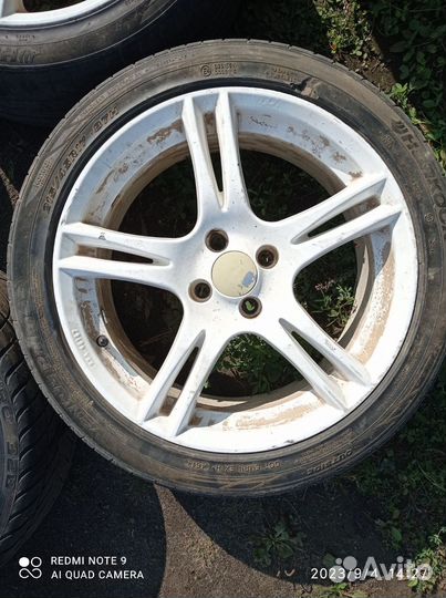 R17 GT Radial Champiro 328 215/40, PCD 4x100 DIA 60.1