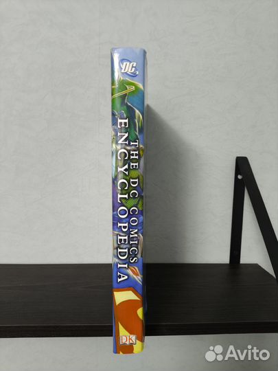 Энциклопедия героев комиксов DC