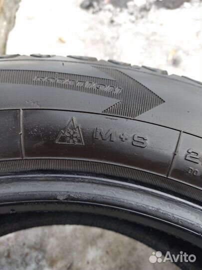 Goodyear Ultragrip Ice Arctic 205/60 R16 92