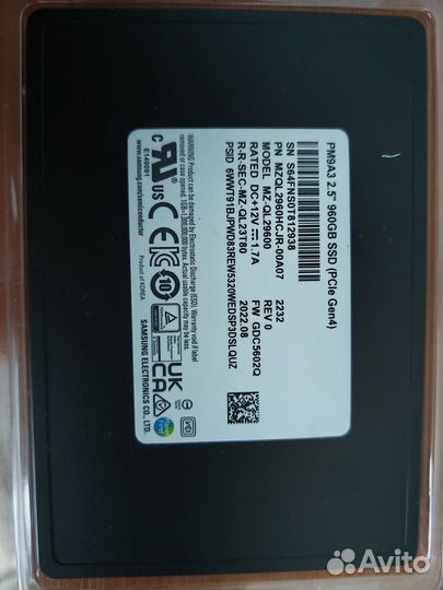Серверные SSD накопители Samsung PM9A3