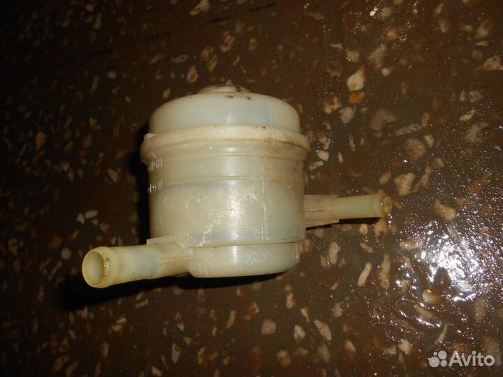 Бачок гидроусилителя (Kia Spectra)