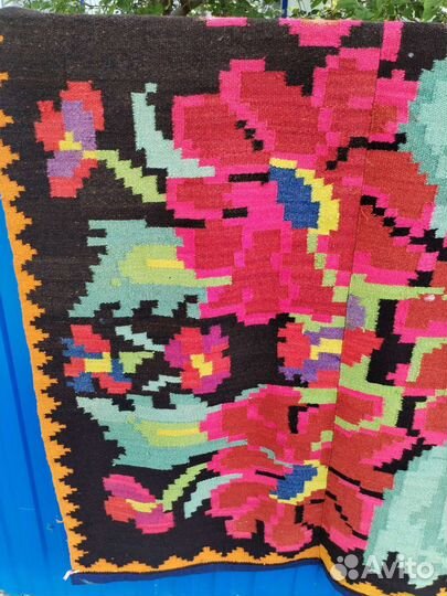 Палас шерстяной ковёр