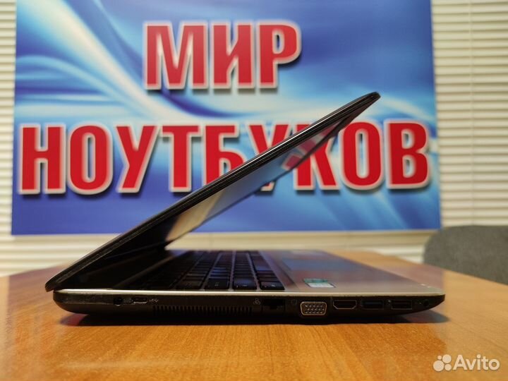 Ноутбук игровой Asus бу / geforce 920Mx 2gb/ssd