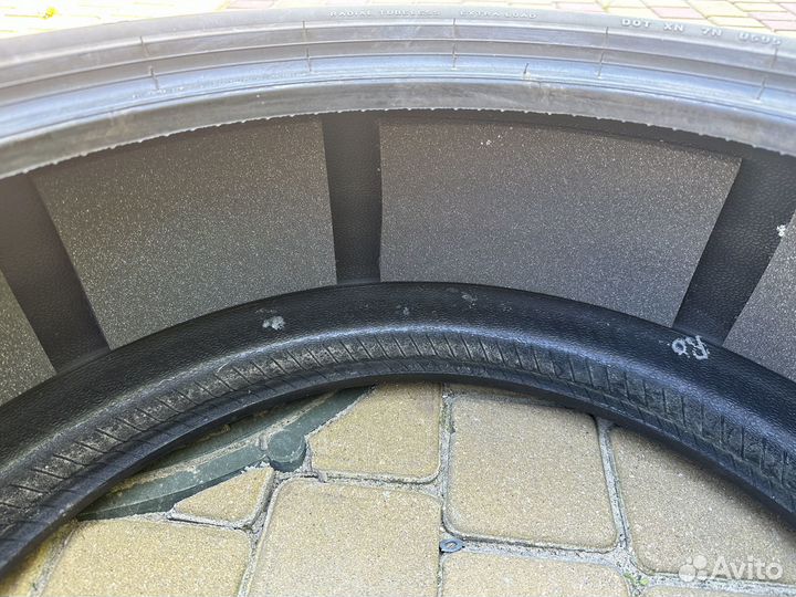 Pirelli P Zero 275/40 R22