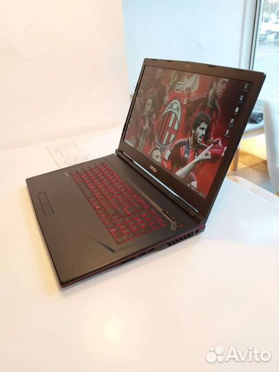 Игровой ноутбук msi 17 3