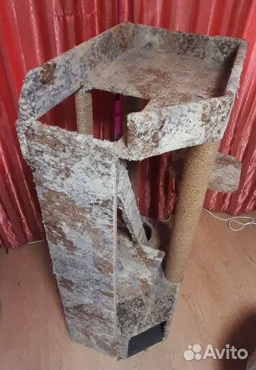 Когтеточка домик для кошки бу