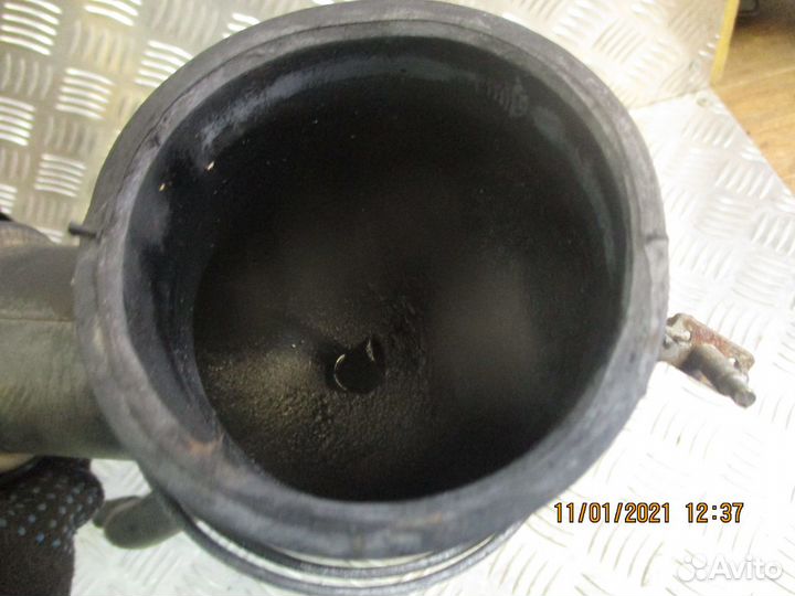 Патрубок воздушного фильтра Hyundai Starex H1